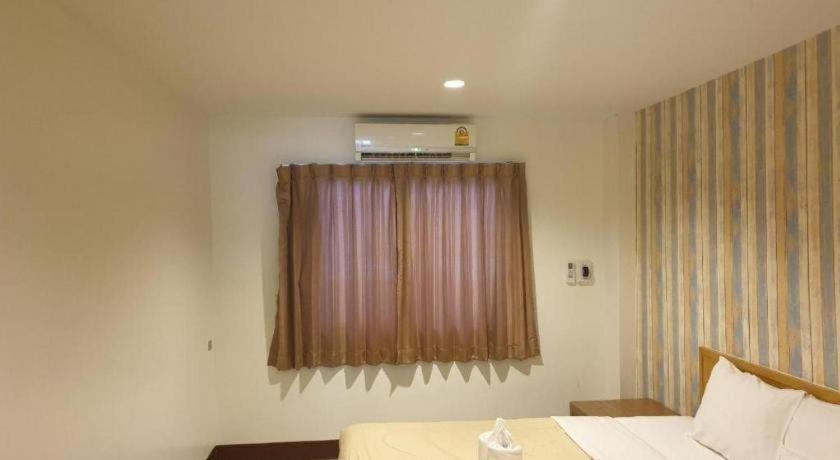 Oyo 540 Naza Orchid 2*